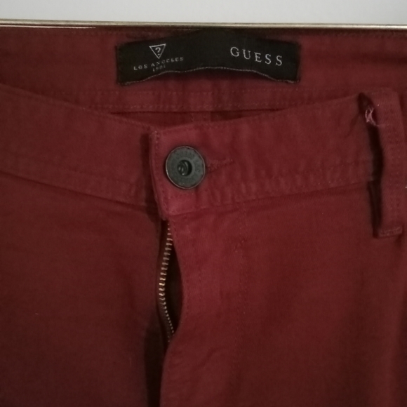 Burgundy Guess jeans..tapered legs-36w 34l - Picture 4 of 8